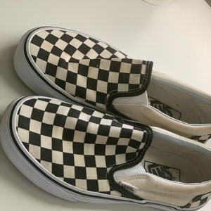 checkered vans🦋